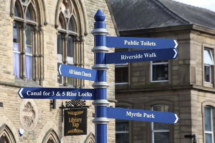 Sign Post directing to walks in Bingley