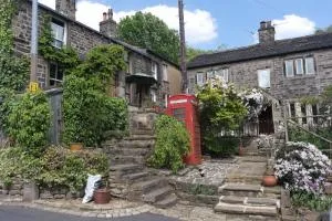 Centre of Micklethwaite village