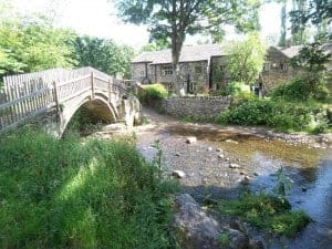 Beckfoot Packhorse Bridge in Bingley