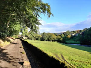 Towards Ravenroyd Riding Centre