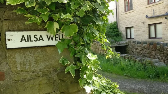This well is one of the many drinking fountains which used to exist in Bingley.