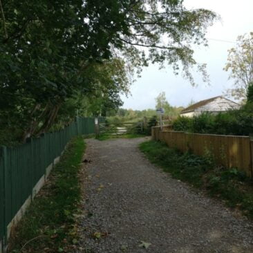 Entrance to Cottingley Wood Estate