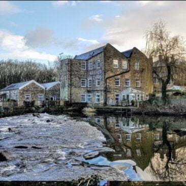 Hirst Weir on Aire River during Winter