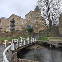 Three Rise Locks Path Entry